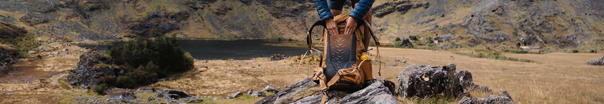 How do I fit or size my backpack?