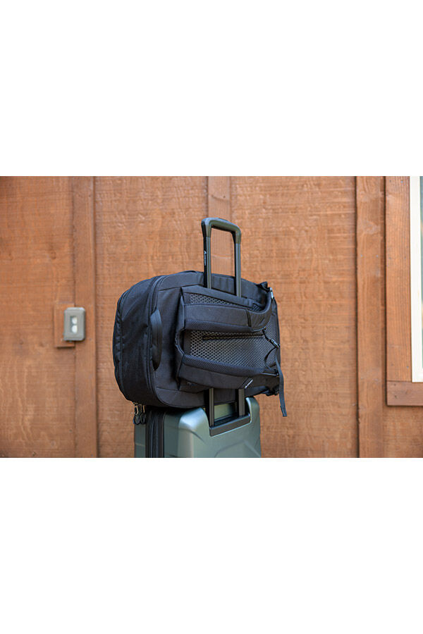 Border 40L Travel bag Black Lichen | Gregory UK