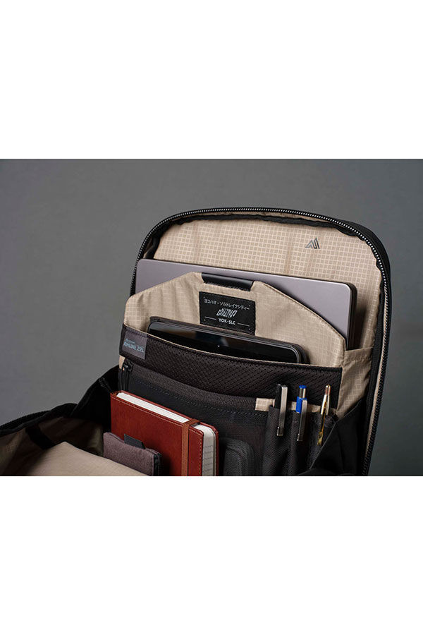 Rhune YOK x SLC 22L Sac &agrave; dos Night Black