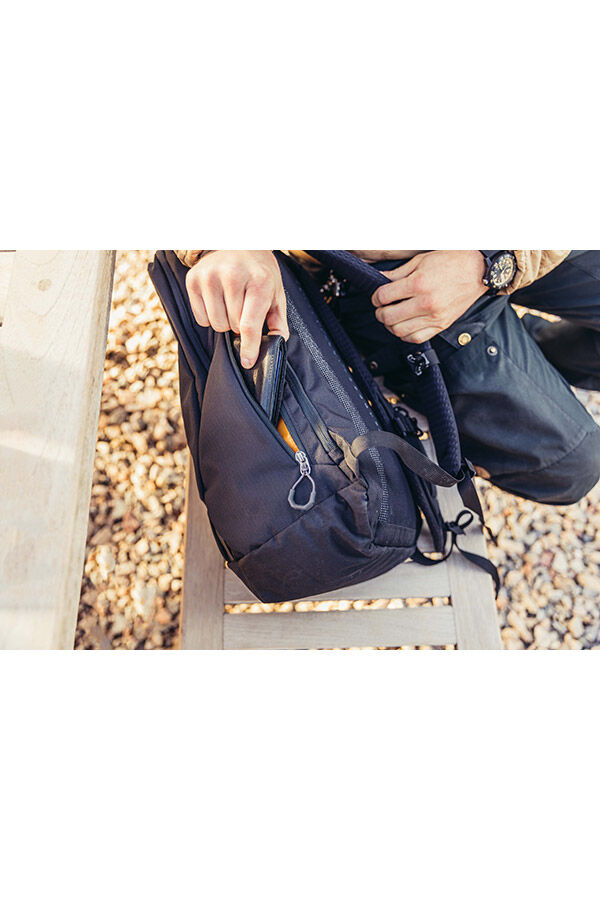 Gregory  RHUNE 22  Sand Storm