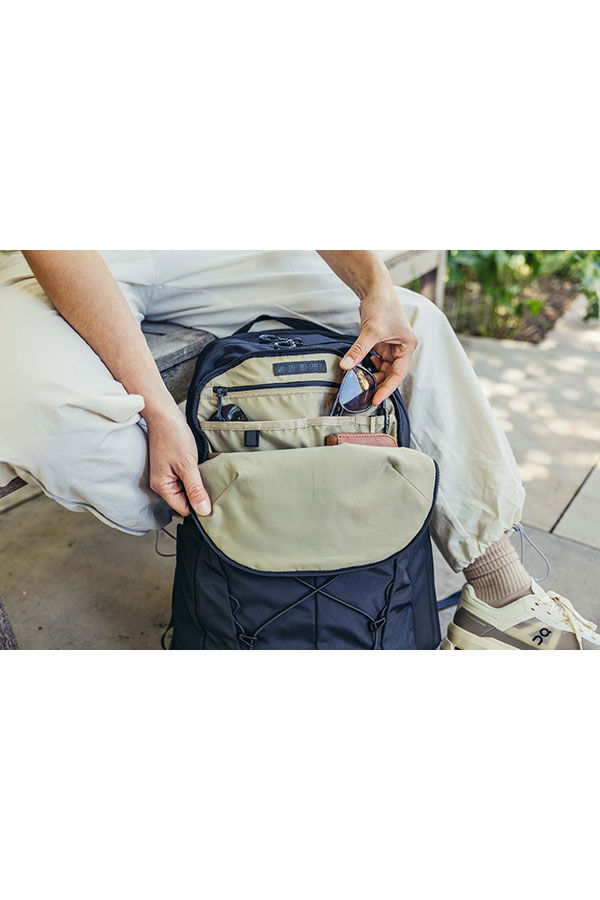 Terros 28L Daypack Dark Berry
