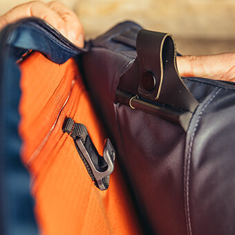 REMOVABLE CADDY WITH SPEEDCLIP SYSTEM