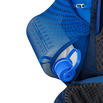QUICK ACCESS WATER BOTTLE STOW