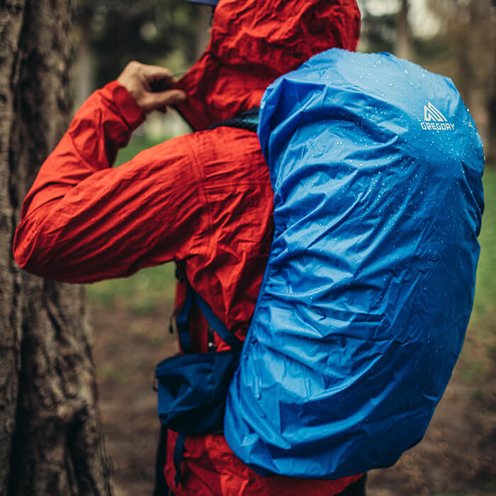 Custom fitted raincover - Custom fitted raincover included - stows in a quick access zippered pocket on underside of the top lid
